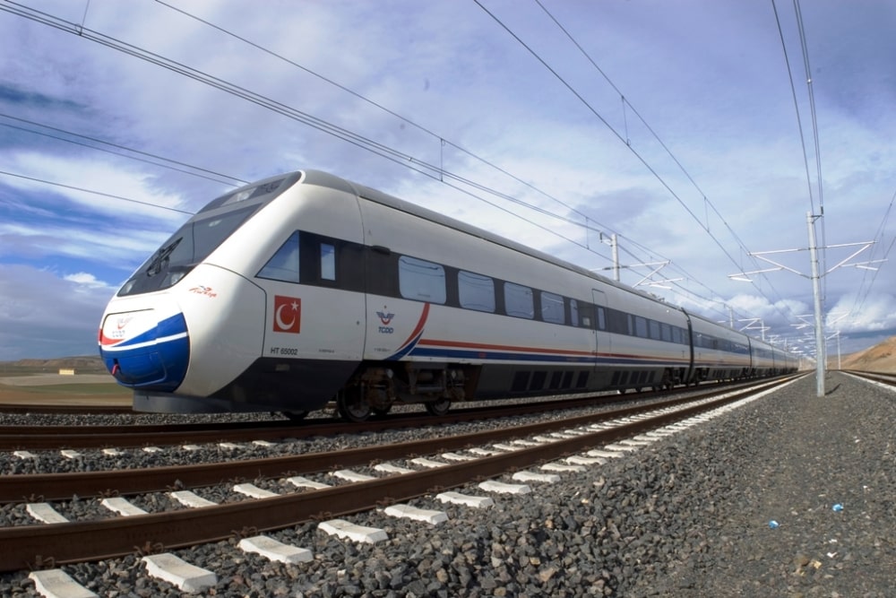 Afyonkarahisar Eskişehir Tren Saatleri