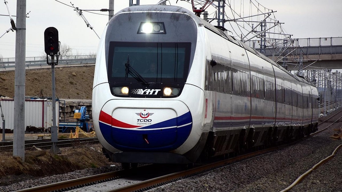 Karaman Ankara Hızlı Tren Saatleri