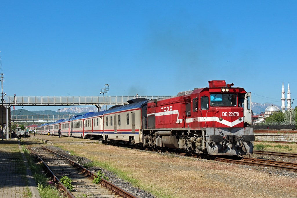 Van Gölü Ekspresi Tren Saatleri